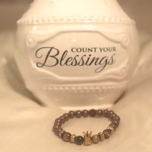 Meet your Posher, Jasmin